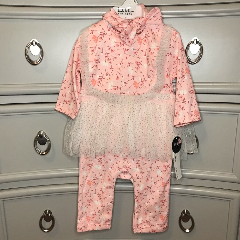 3PC Floral Outfit with attached tutu ✨ NWT